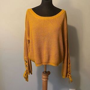 Love By Design Women's Yellow Long Sleeve Boat Neck Pullover Sweater
